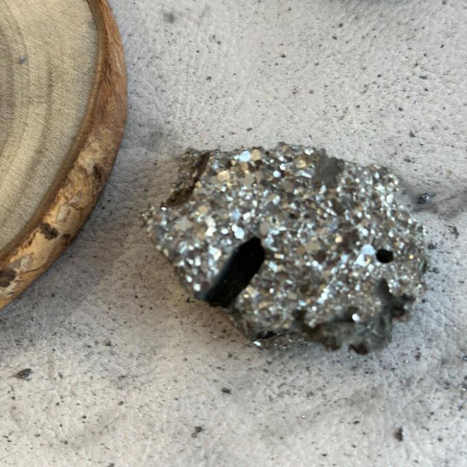 Χαμηλός άνθρακας Chrome/LC FeCr που χρησιμοποιείται σιδηρο για τη σιδηρουργία